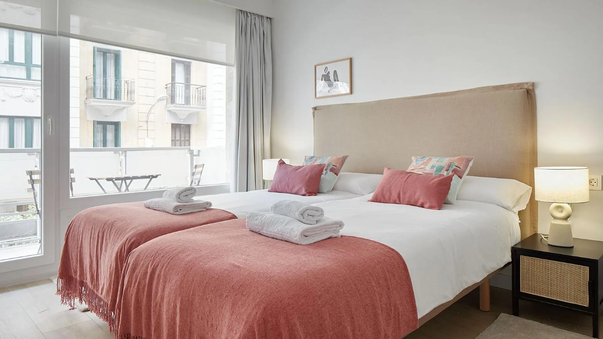 Apartment The Rentals Collection - Ronda San Sebastian Spain